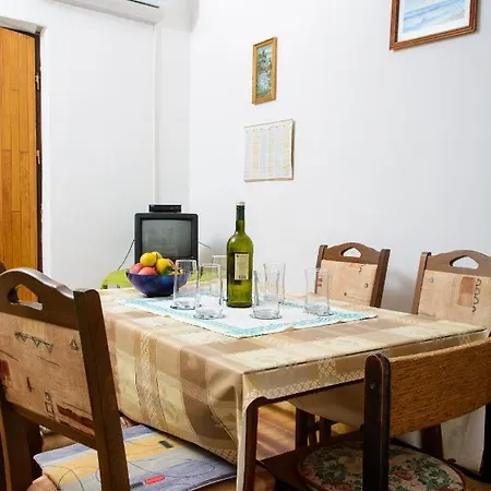 By The Sea Arbanija, Ciovo - 18624 Apartment