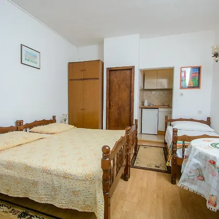 Apartment By The Sea Arbanija, Ciovo - 18624
